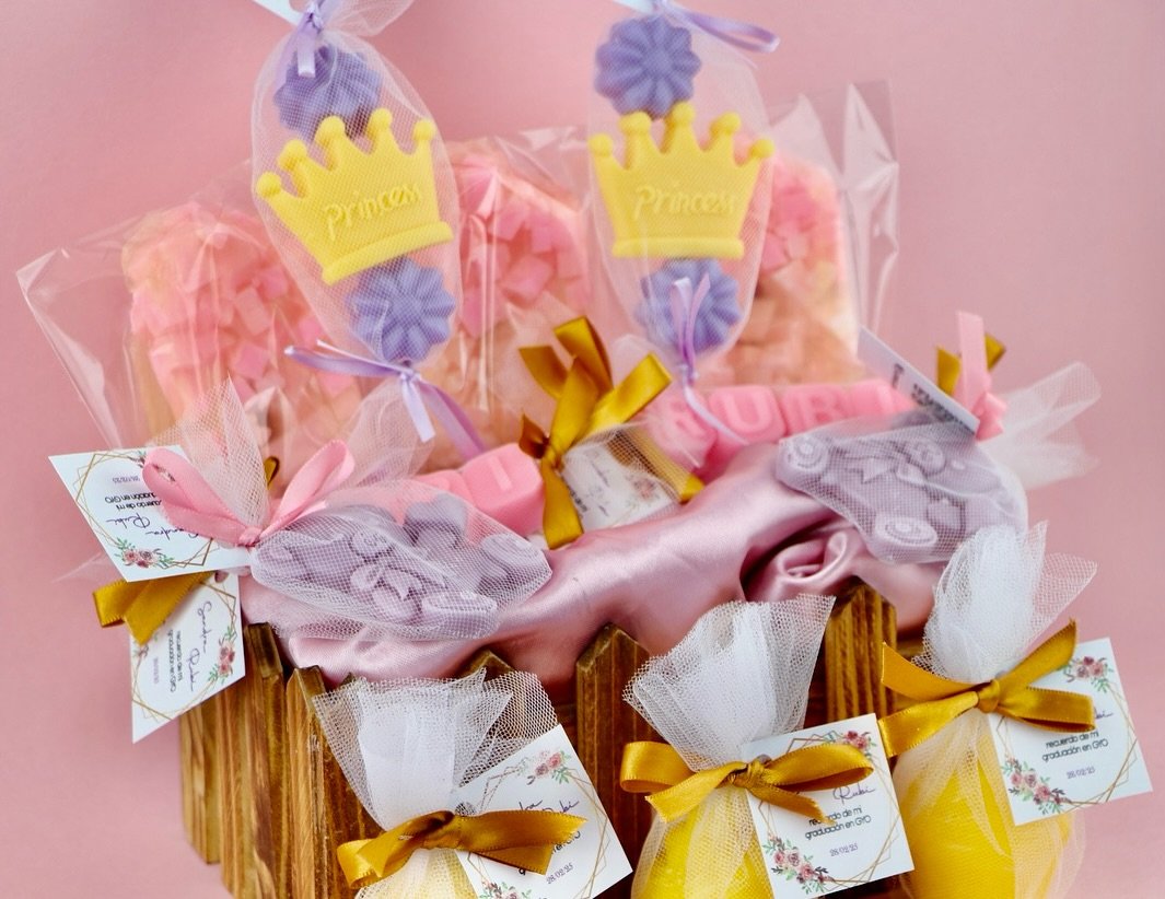 Jabón corona+ 2 flores - Image 4